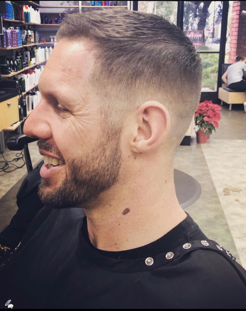 Men's haircut service
