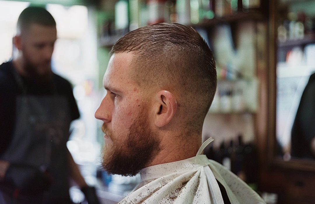 Off-peak men's haircut service